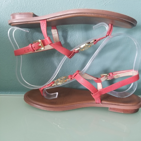 Michael Kors Sondra Sandals - Picture 6 of 8